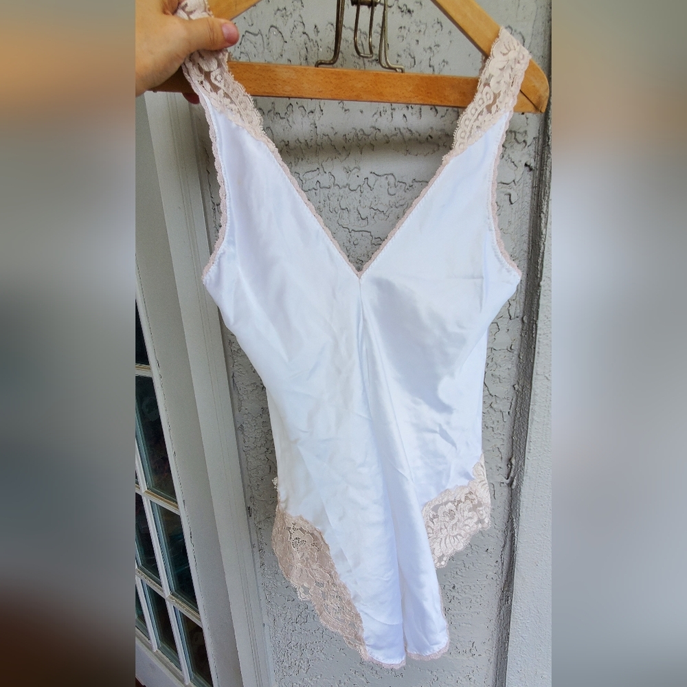 Vintage Oscar de la Renta Cream Lace Chemise Teddy Sz 32 M - Picture 4 of 6